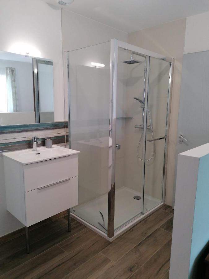 Chambre Vue Lac Av Piscine Prunieres Экстерьер фото